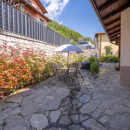 Casa Dimonte Feriehus San Siro (Lombardy)